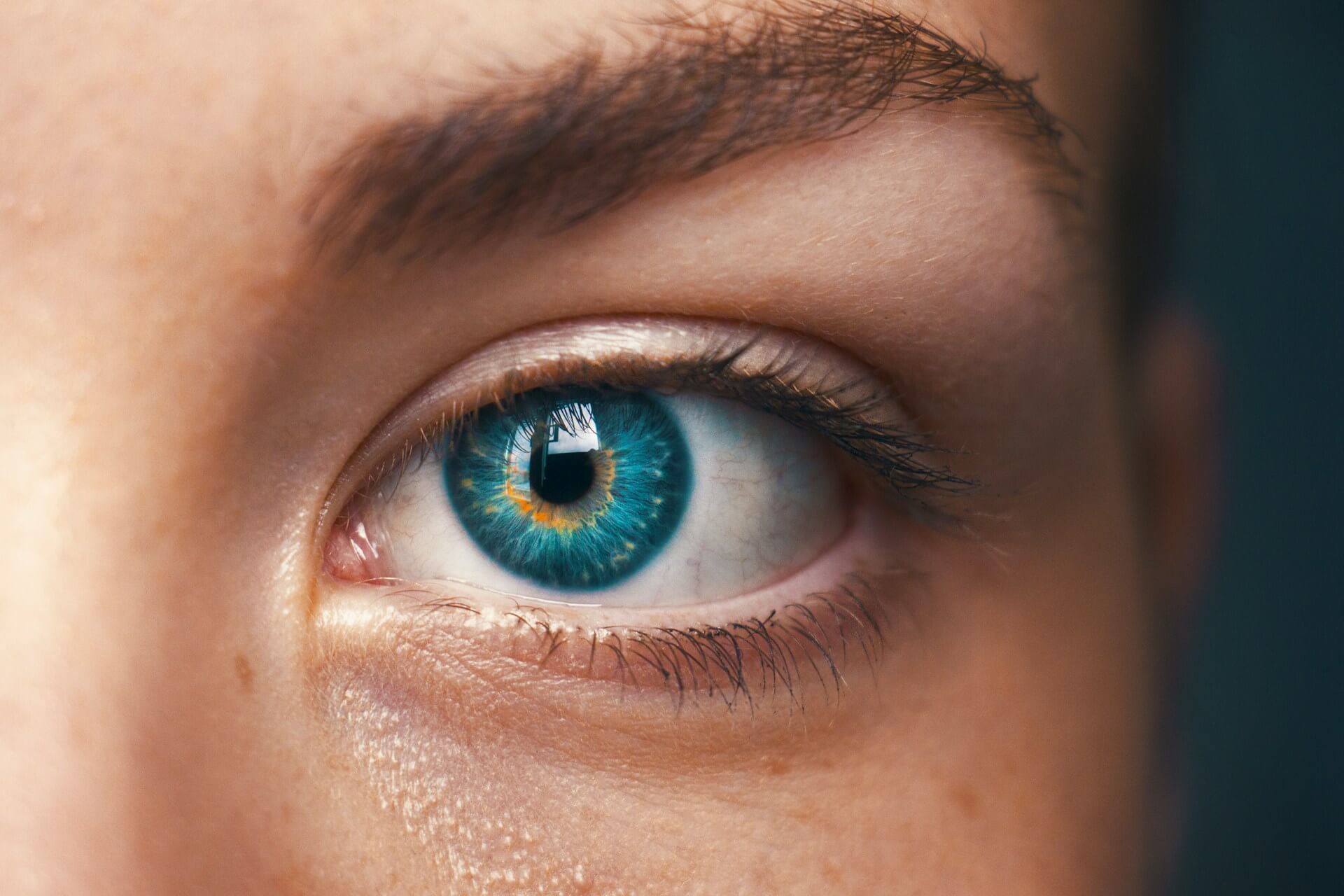 Lying Eyes